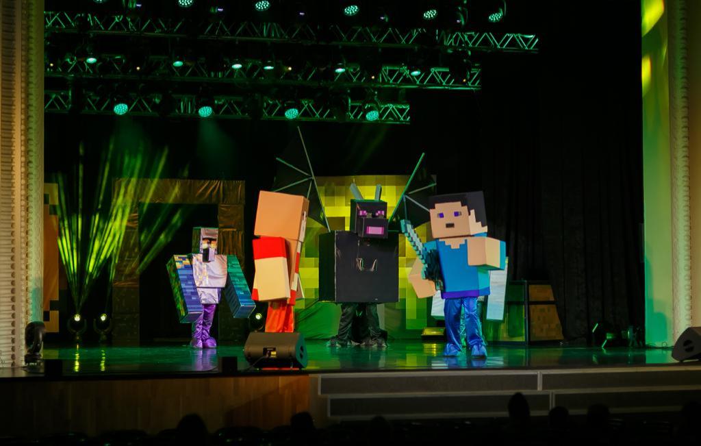 Майнкрафт шоу. Minecraft show