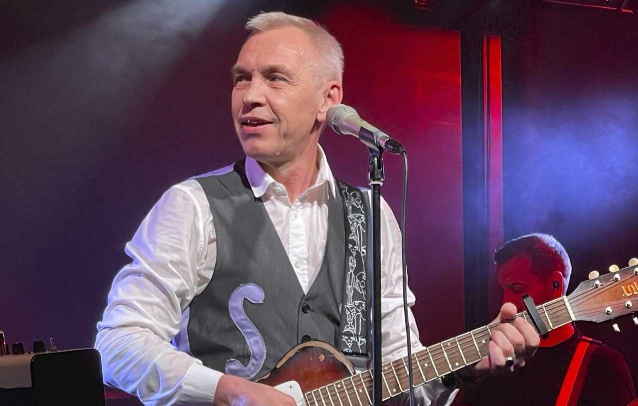 Александр Ф. Скляр и Группа «Ва-Банкъ»